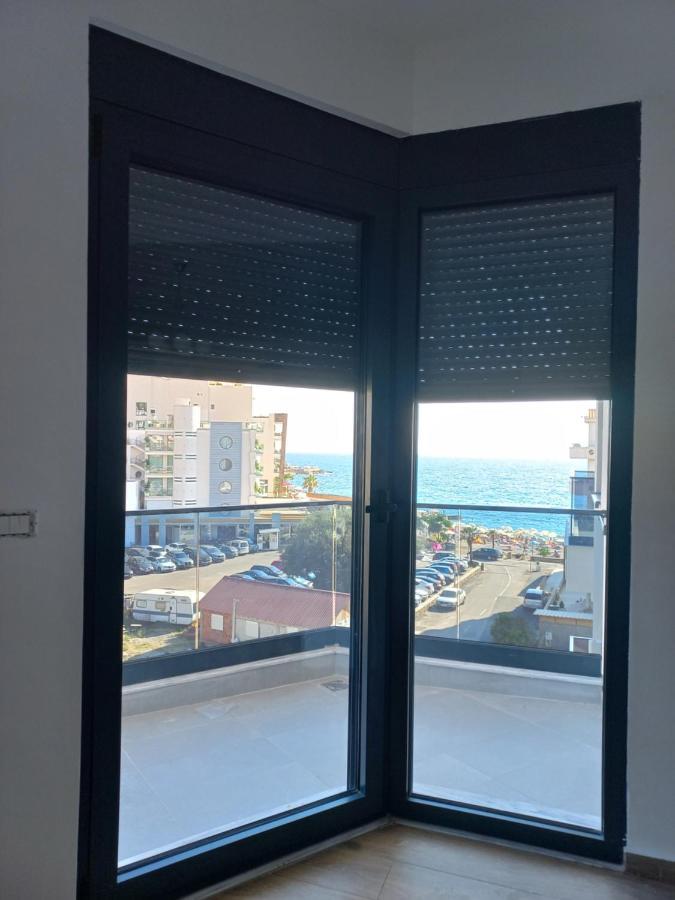 Sea View Apartment *